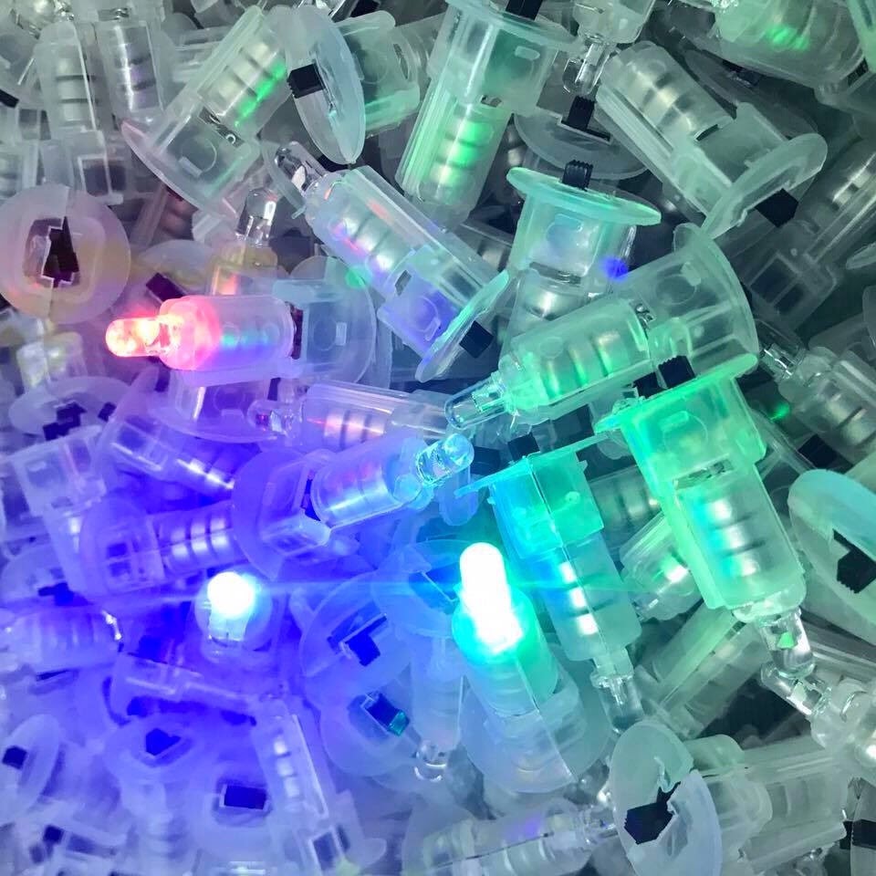 ĐÈN LED 7 MÀU - Đèn tròn trang trí