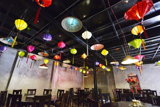 ĐÈN LỒNG CHO QUÁN CAFE - Đèn tròn trang trí