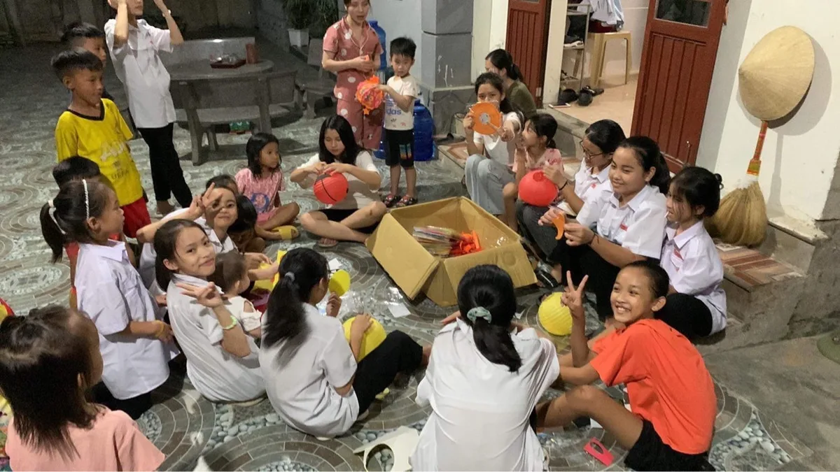 LỒNG ĐÈN TRUNG THU GIÁ RẺ TẠI HCM